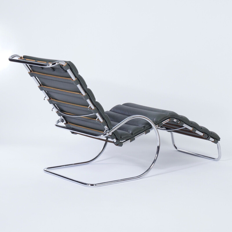 La chaise longue Vintage MR de Mies van der Rohe pour Knoll, 2000