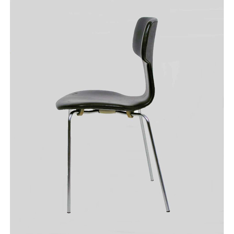 Vintage T-Chair Hammer Chair by Fritz Hansen Arne Jacobsen Danish 1960s