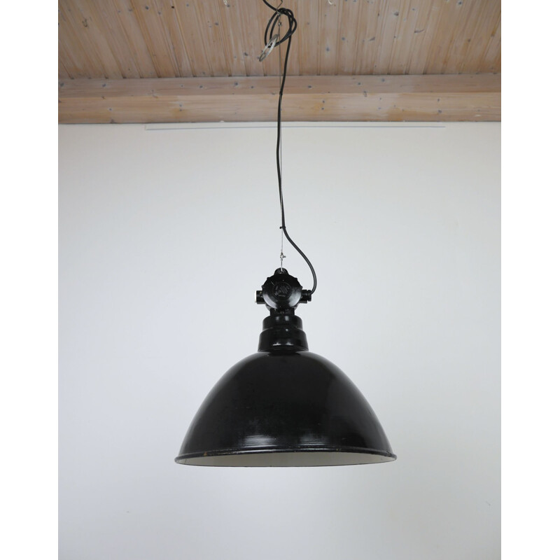 Vintage industrial black enamelled lamp, Germany 1940