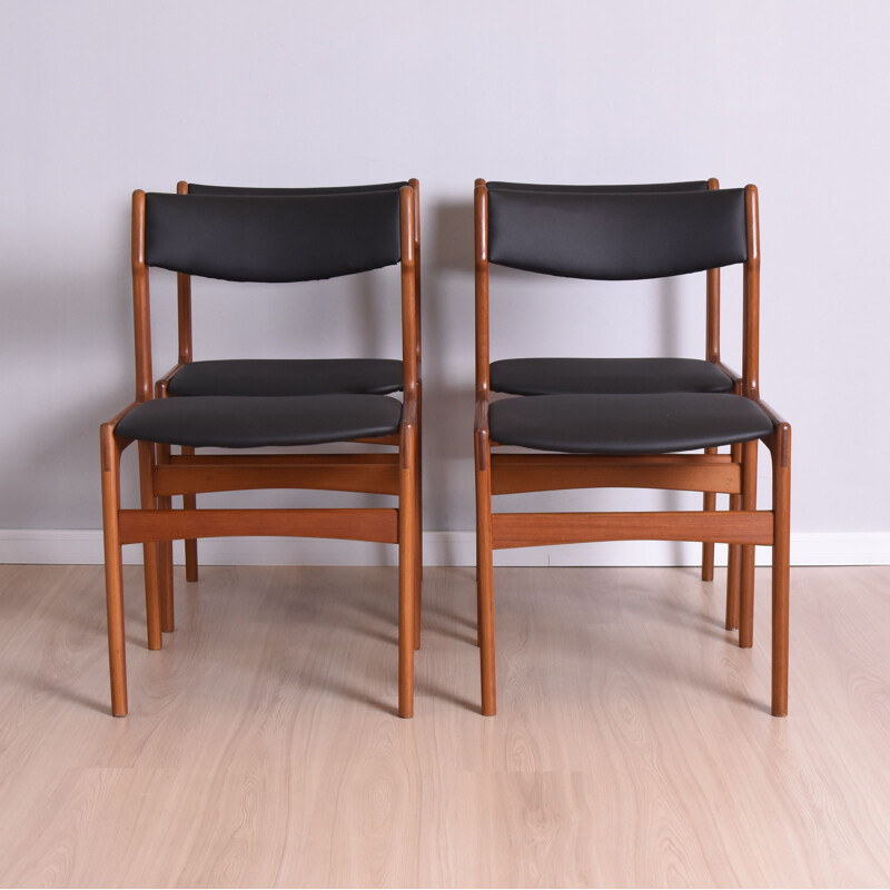 Set of 4 vintage Dining Chairs By Erik Buch For O.D. Mobler Denmark 1960s