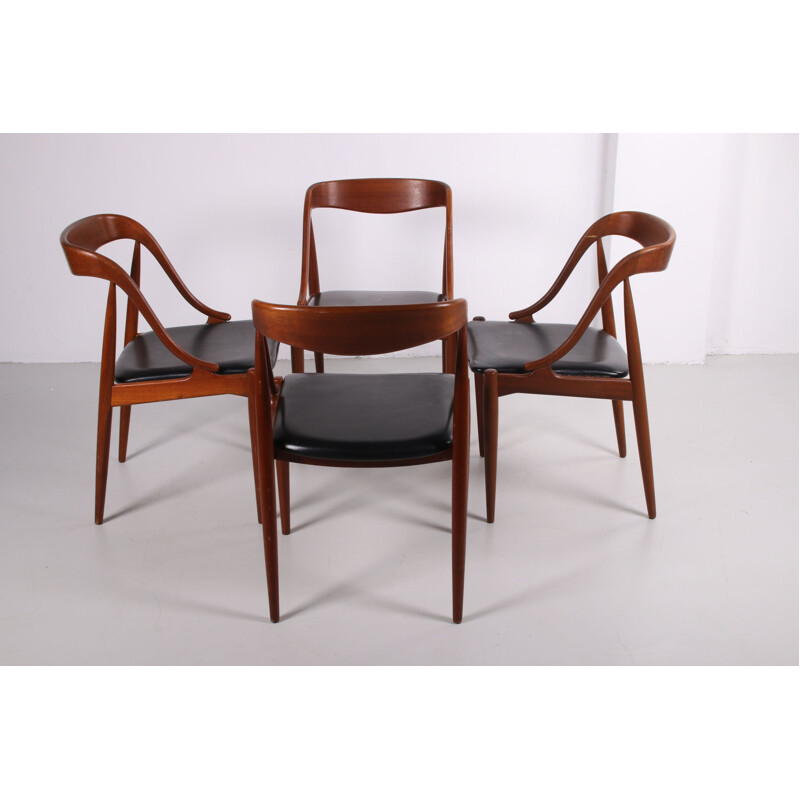 Ensemble de 4 chaises vintage modèle 16 de Johannes Andersen pour Uldum  Møbelfabrik, Danemark 1960