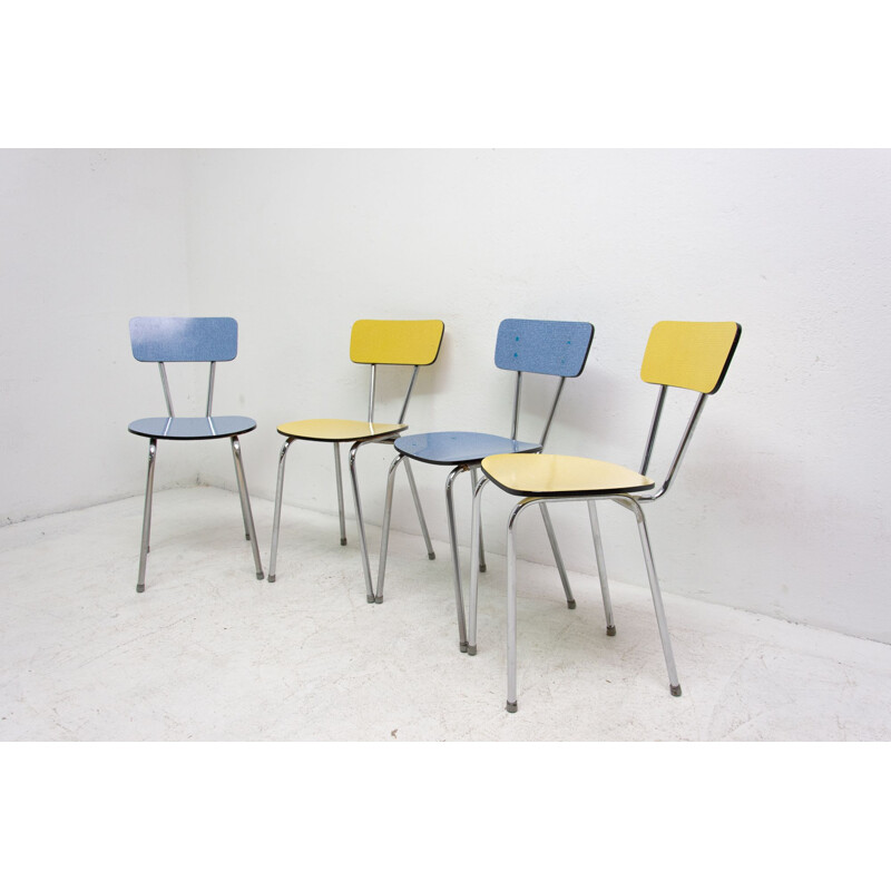 Set van 4 vintage Tsjechoslowaakse gekleurde formica caféstoelen 1960