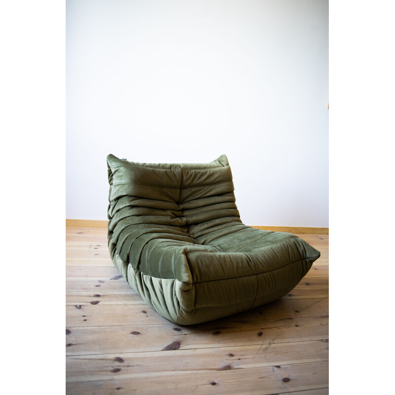 Vintage armchair Togo in velvet by Michel Ducaroy for Ligne Roset