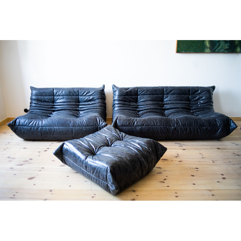 Conjunto de sofá de 3 e 2 lugares com pouffe de couro Togo vintage de Michel