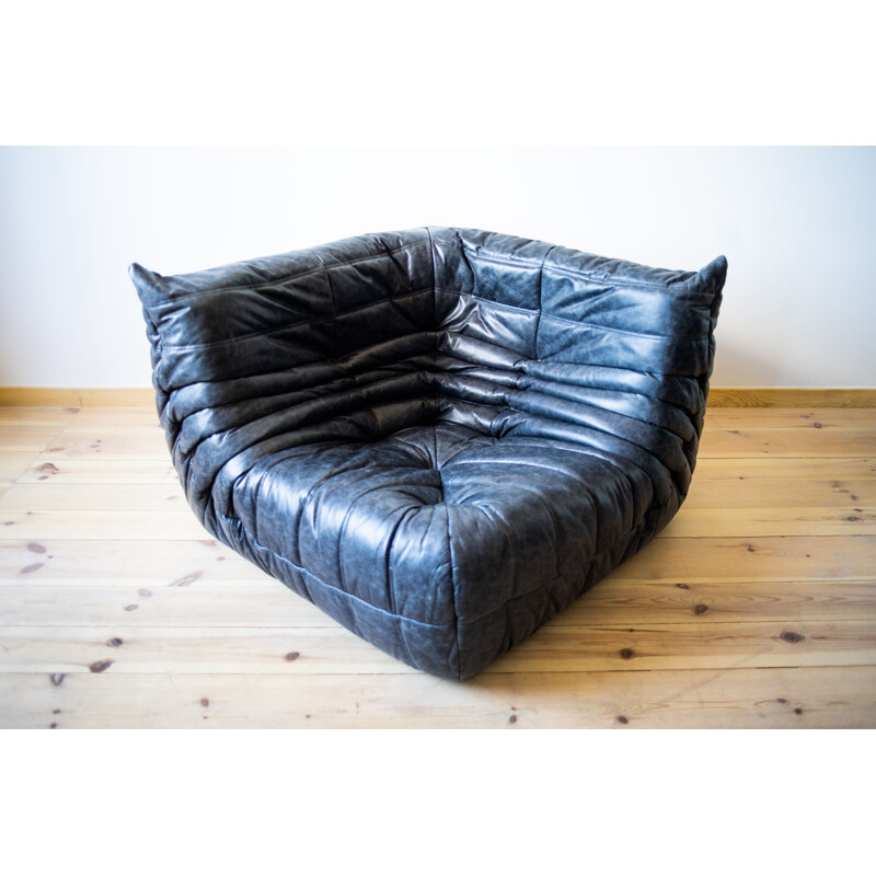 Ensemble de canapé 3 places et fauteuil d'angle avec pouf Togo vintage en  cuir par