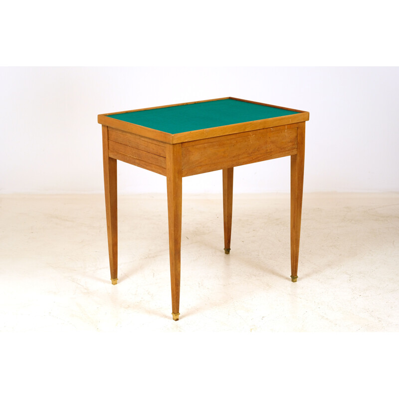 vintage-games-table