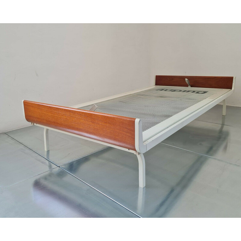 Daybed vintage de metal y teca de Friso Kramer para Auping, 1970