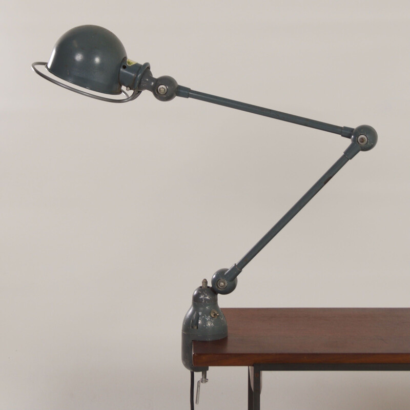 Pince industrielle vintage sur lampe 1950