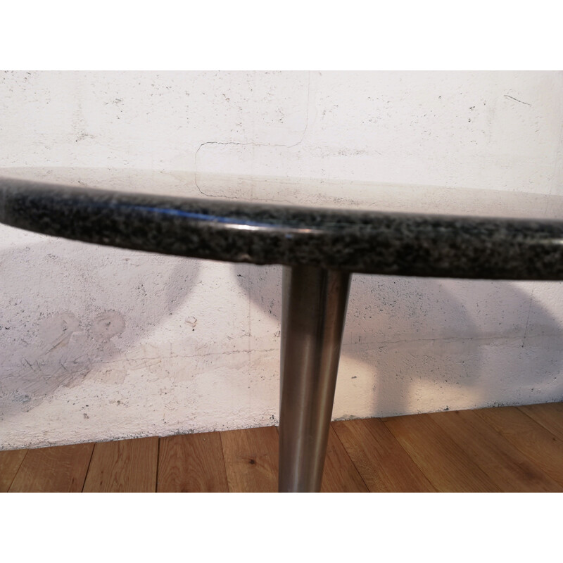 Tavolo vintage con piedistallo a luppolo in granito nero e alluminio  cromato di Wittmann