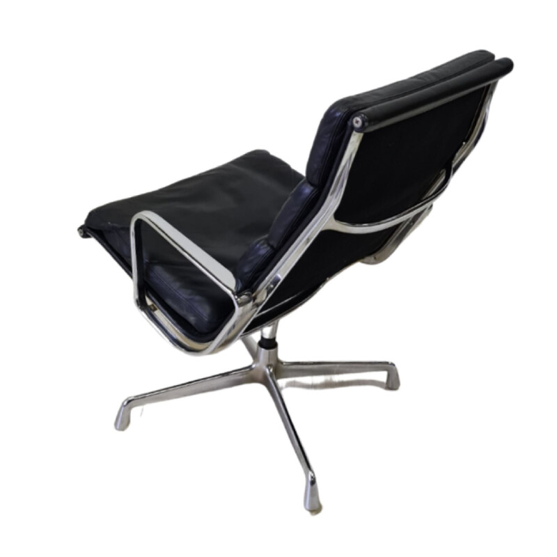 Mid-century EA 215 soft pad lounge chair by Eames for Herman Miller, USA  1960s