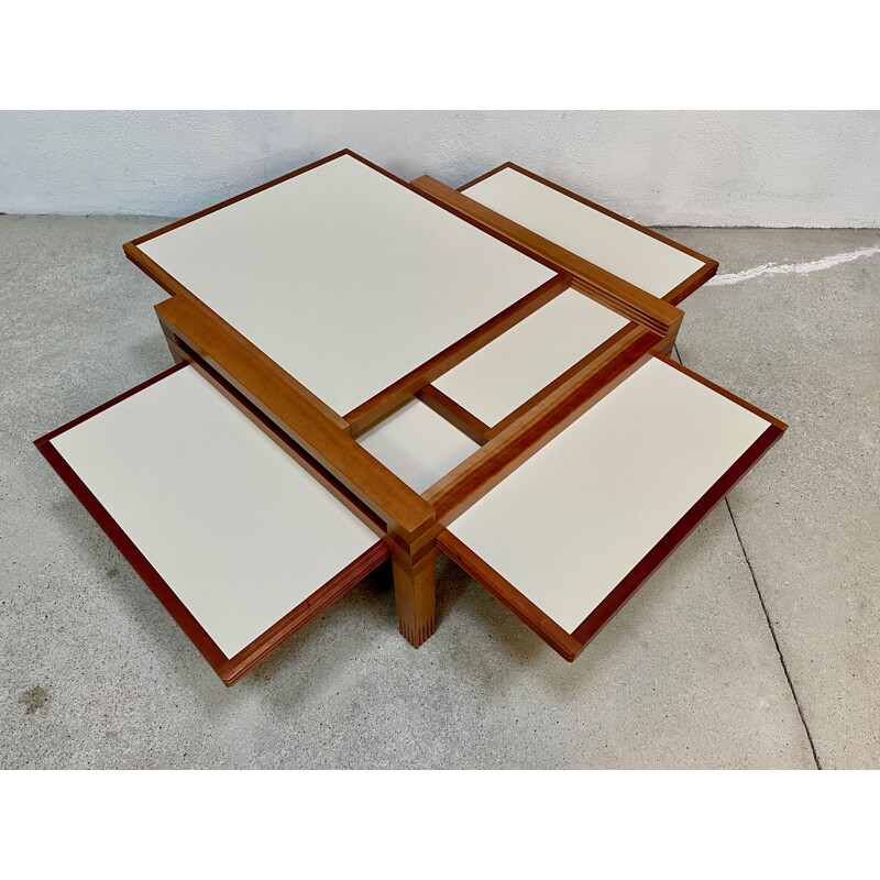 Vintage minimalist extendable coffee table by Bernard Vuarnesson for  Bellato, 1980s