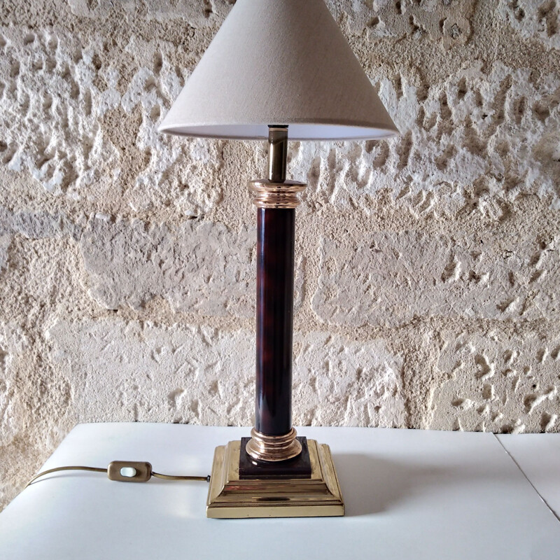 Lampe colonne vintage en laiton et plexiglas de la Maison le Dauphin