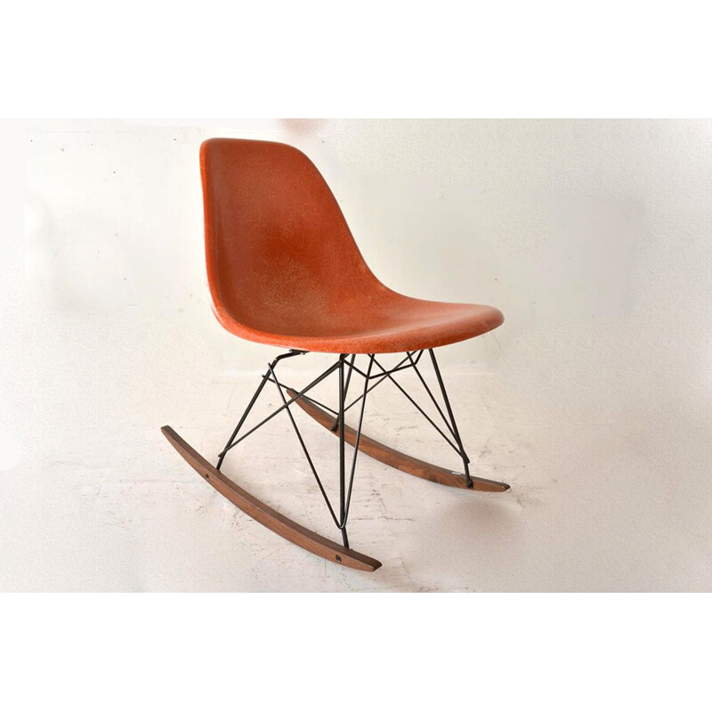 Chaise à bascule vintage "Rsr Chair" de Ray et Charles Eames pour Herman  Miller