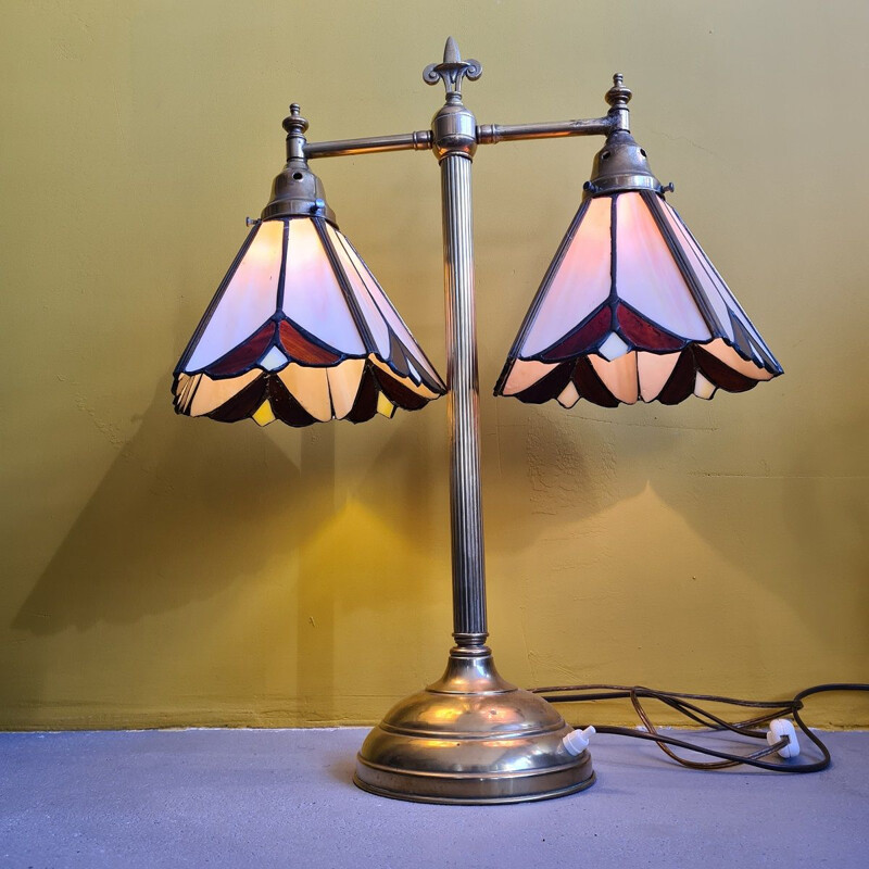 Lampe de bureau vintage en laiton avec vitrail