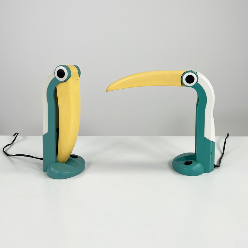 Vintage Toucan lamp by H.T. Huang for Huanglite, 1980s