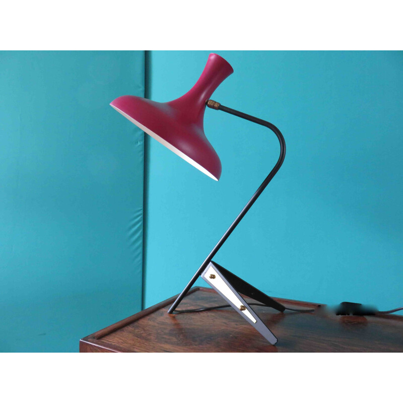 Lampe en métal laqué framboise - années 50