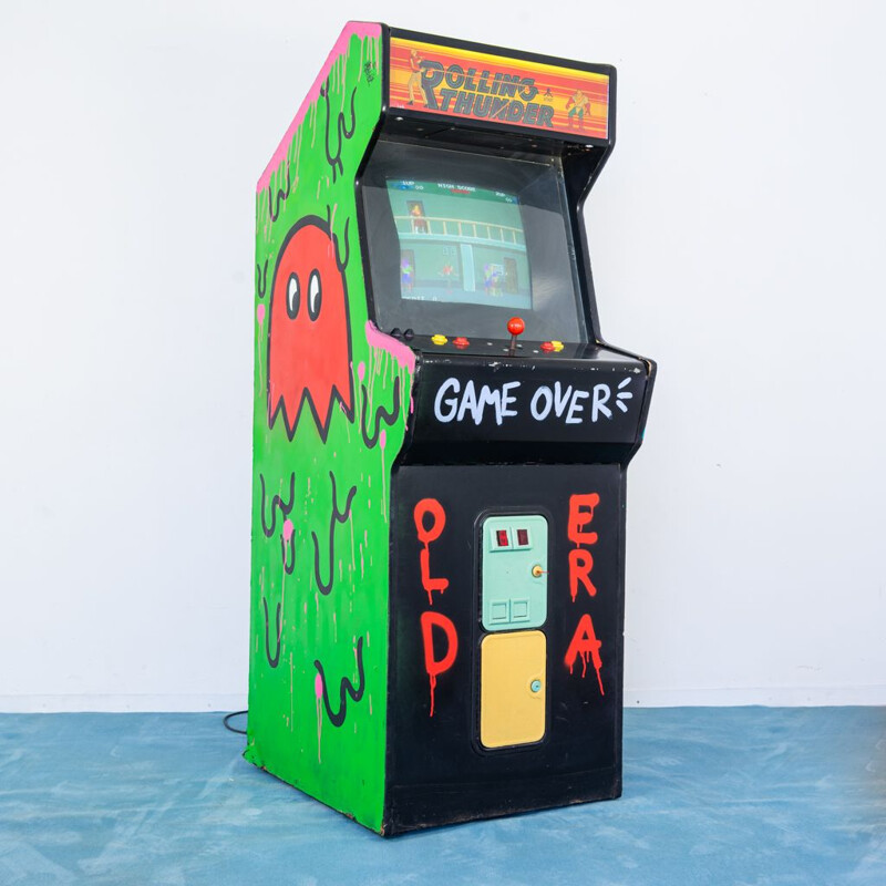 Jeu vidéo d'arcade vintage "Rolling Thunder" en chiave par Gianpiero  D'alssandro, 1980