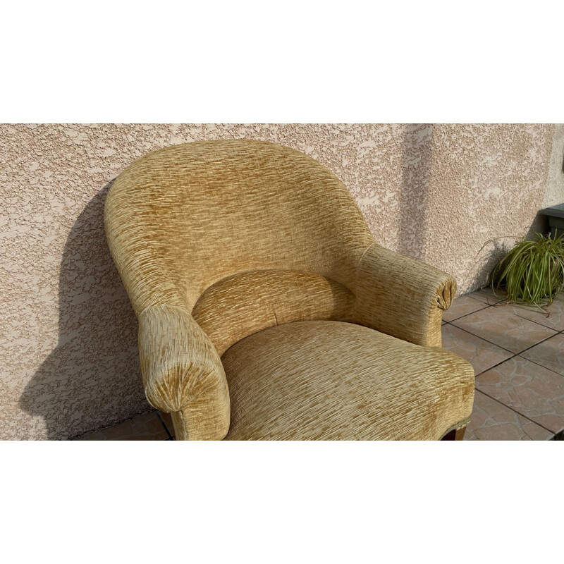 Vintage velvet toad chair