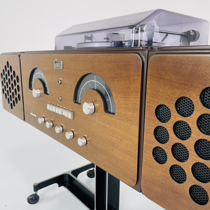 Vintage audio system "RR 126" by Pier Giacomo and Achille Castiglioni for  Brionvega, Italy 1965
