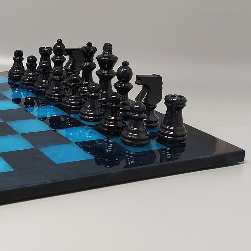 Set di scacchi vintage in alabastro blu e nero fatto a mano da Volterra,  Italia 1970