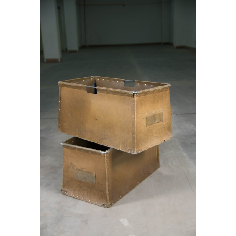 Caja de almacenamiento y transporte industrial vintage de la Bauhaus, 1930
