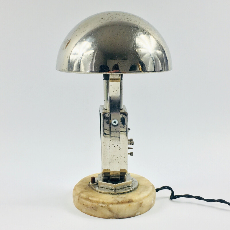 Lampada da tavolo vintage Art Déco con sveglia integrata di Mofem,  Ungheria, anni '30