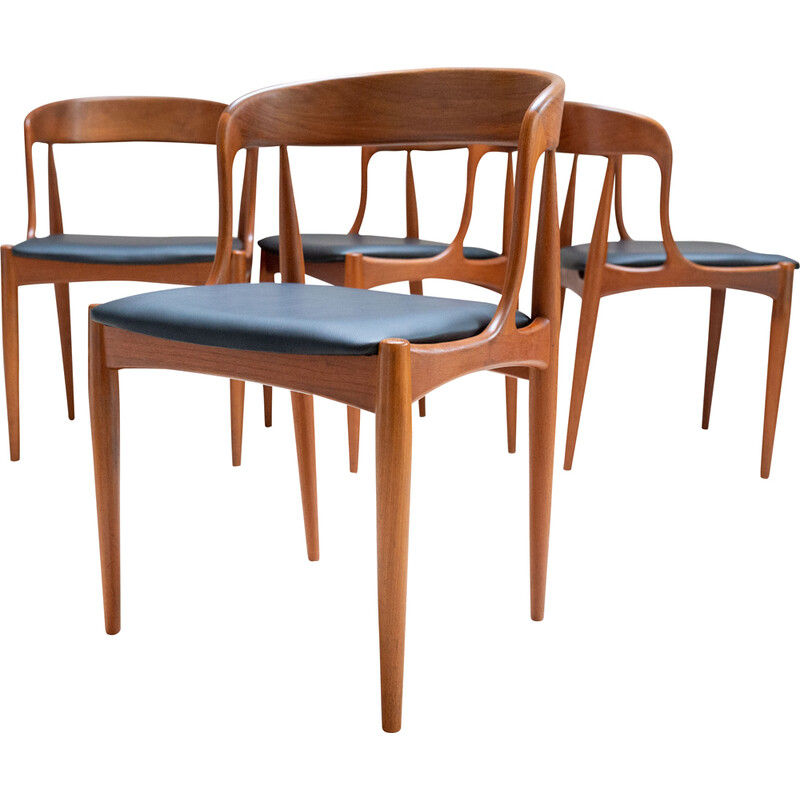 Set of 4 vintage teak dining chairs by Johannes Andersen for Uldum,  1955-1965