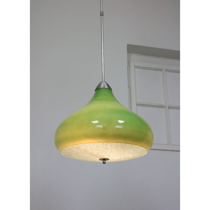 Italiaanse mid-century groene glazen hanglamp