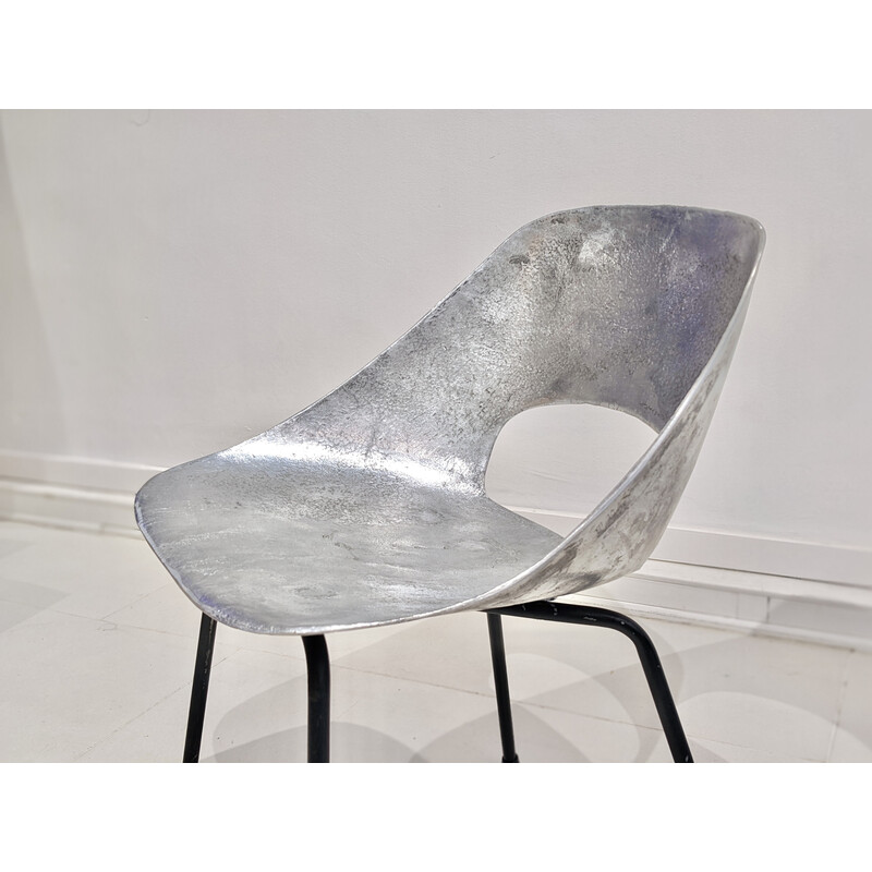 Vintage aluminum "tulip" chair by Pierre Guariche, 1950