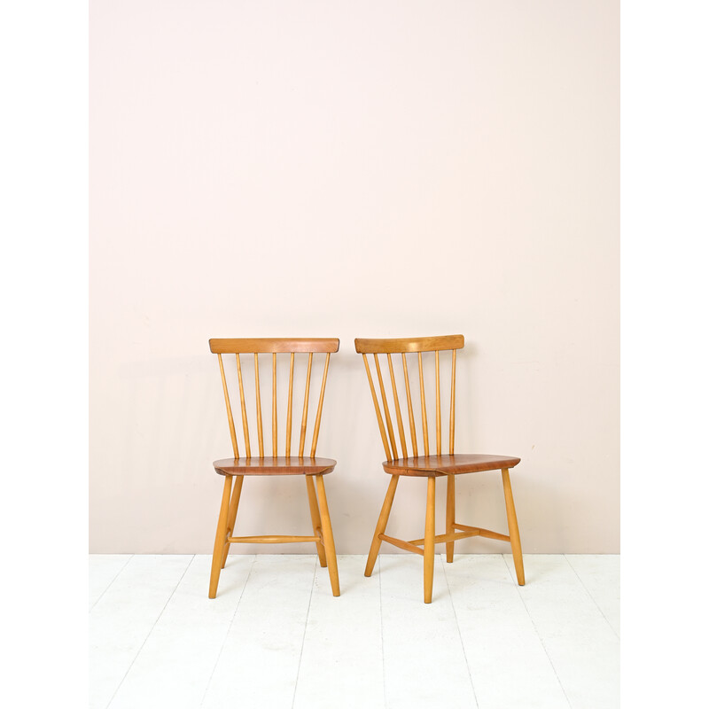 analyseren Reinig de vloer Civiel Paar vintage Zweedse "pinnstol" houten stoelen, jaren 1960