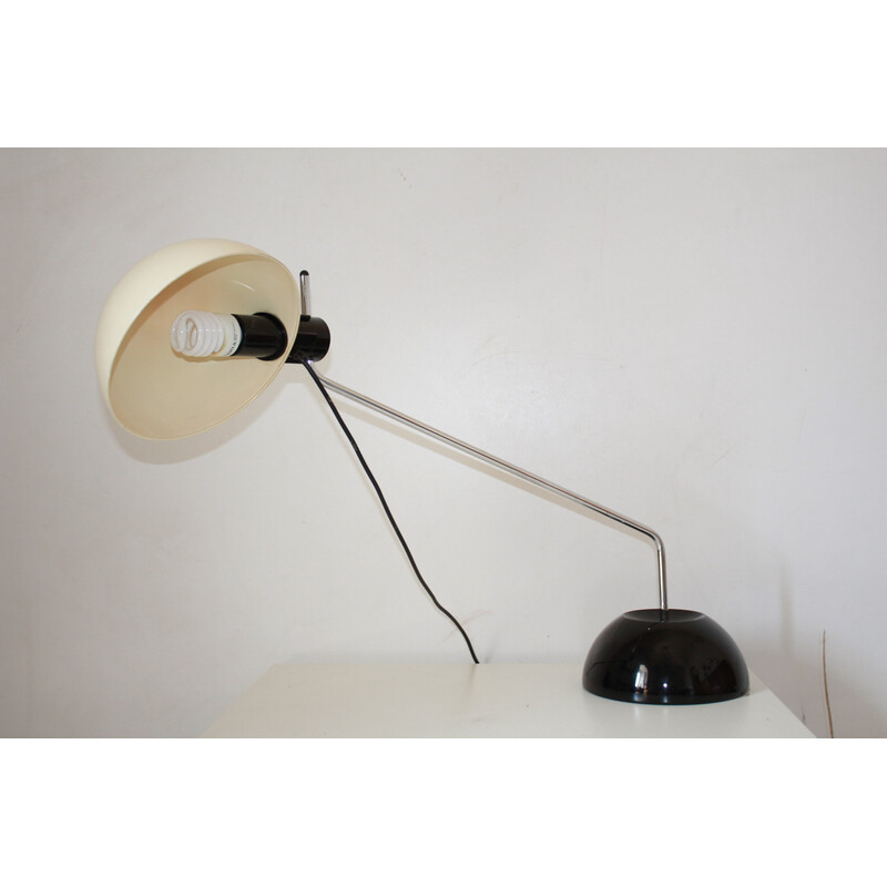 Lampe de table italienne vintage modèle "Libellula" en fer et plastique par  Harvey Guzzini pour Guzzini