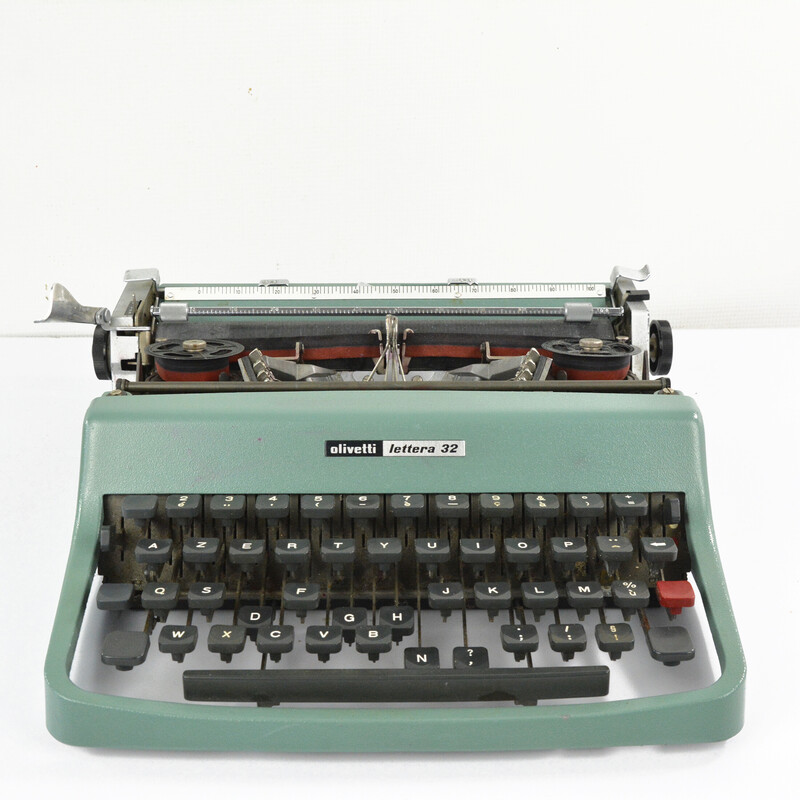 Máquina de escribir vintage Olivetti Lettera 32 de Marcello Nizzoli, España  años 60