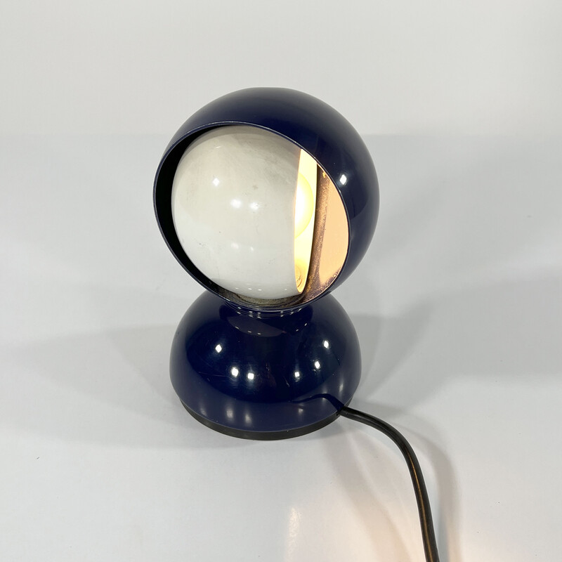 Lampe de table vintage Eclisse en métal bleu par Vico Magistretti pour  Artemide, 1960