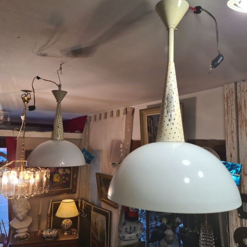 Pareja de lámparas de suspensión vintage de Maison Holophane, 1960