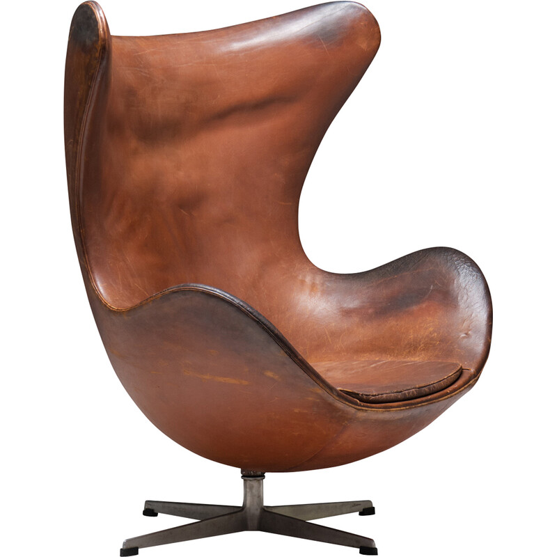 Vintage egg armchair in leather and aluminum by Arne Jacobsen for Fritz  Hansen, 1958s