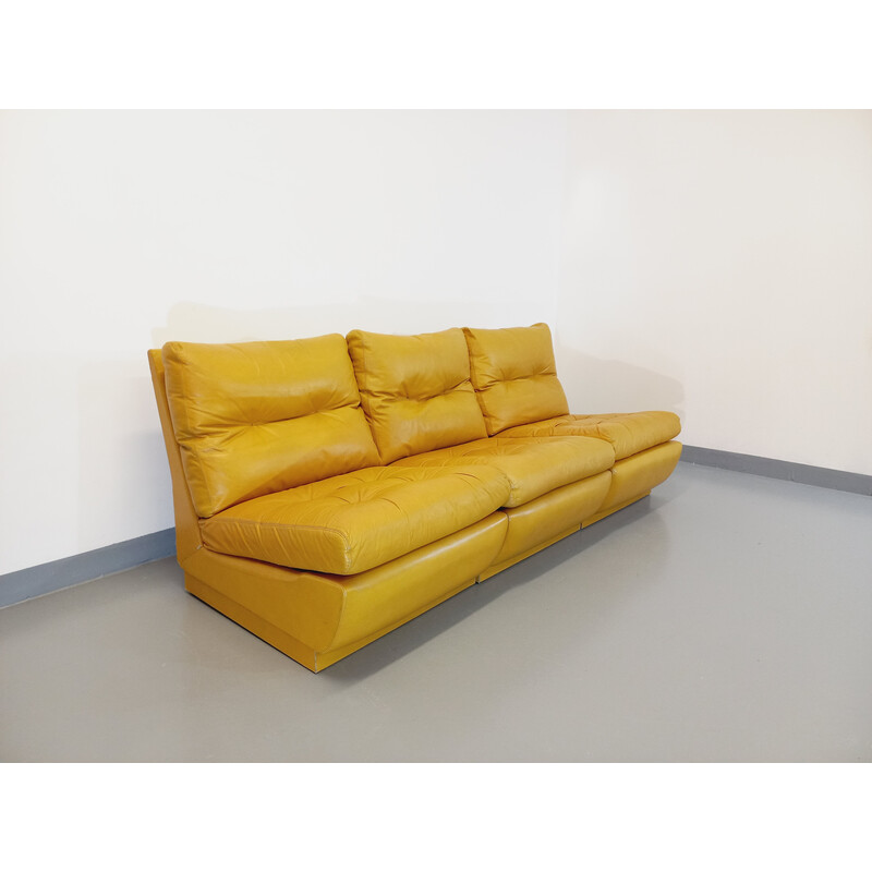 Suite of 3 vintage mustard yellow leather armchairs by Roche Bobois, 1970