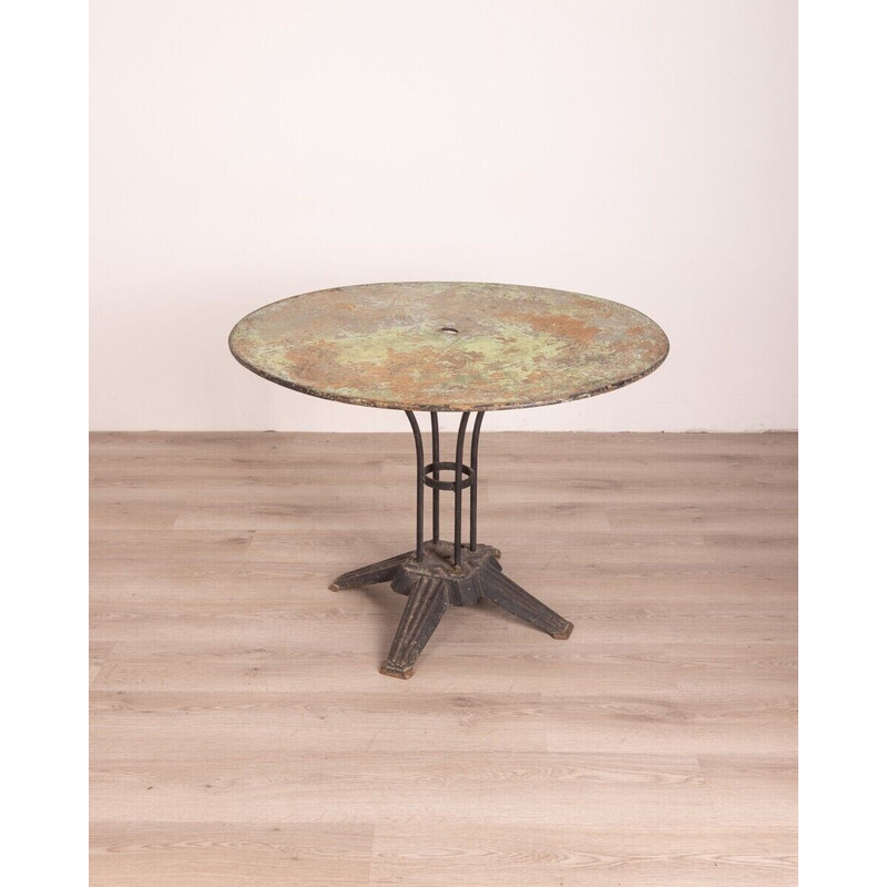 Tavolo vintage da esterno con base in ferro e piano in metallo verniciato,  anni '60
