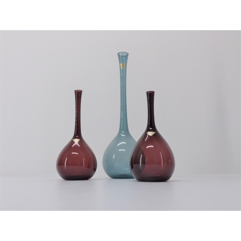 Set of 3 vintage blown glass vases by Arthur Percy for Gullaskruf, Sweden  1950