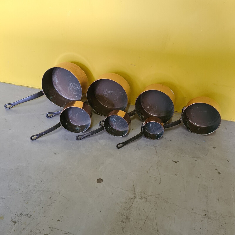Set of 7 vintage pan in copper with cast iron handles, France 1900