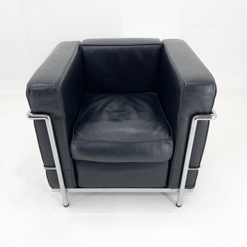 Fauteuil vintage Lc3 en cuir noir et chrome de Le Corbusier