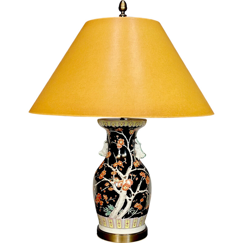 Lampe de table vintage en porcelaine chinoise à décor de brindilles  fleuries, 1930