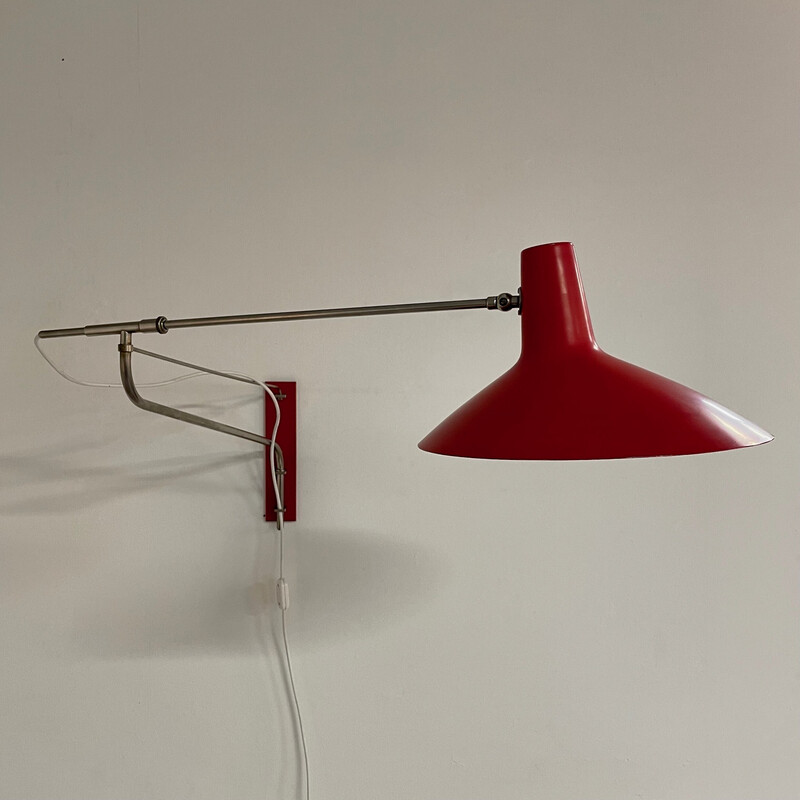 Vintage rode wandlamp met zwenkarm van Artimeta, 1950