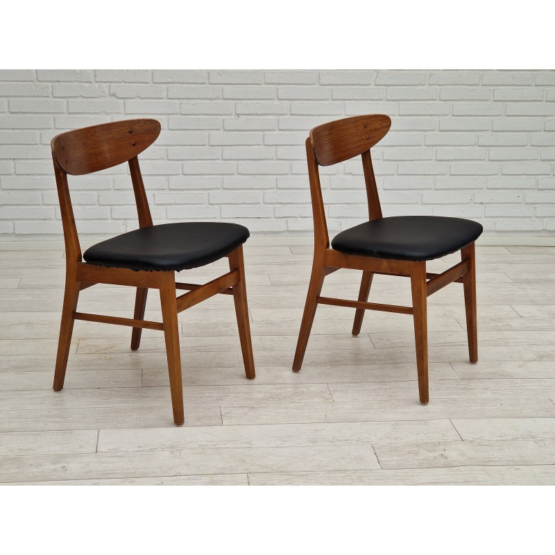 Coppia di sedie vintage danesi in legno di teak e pelle di Farstrup, anni ' 60