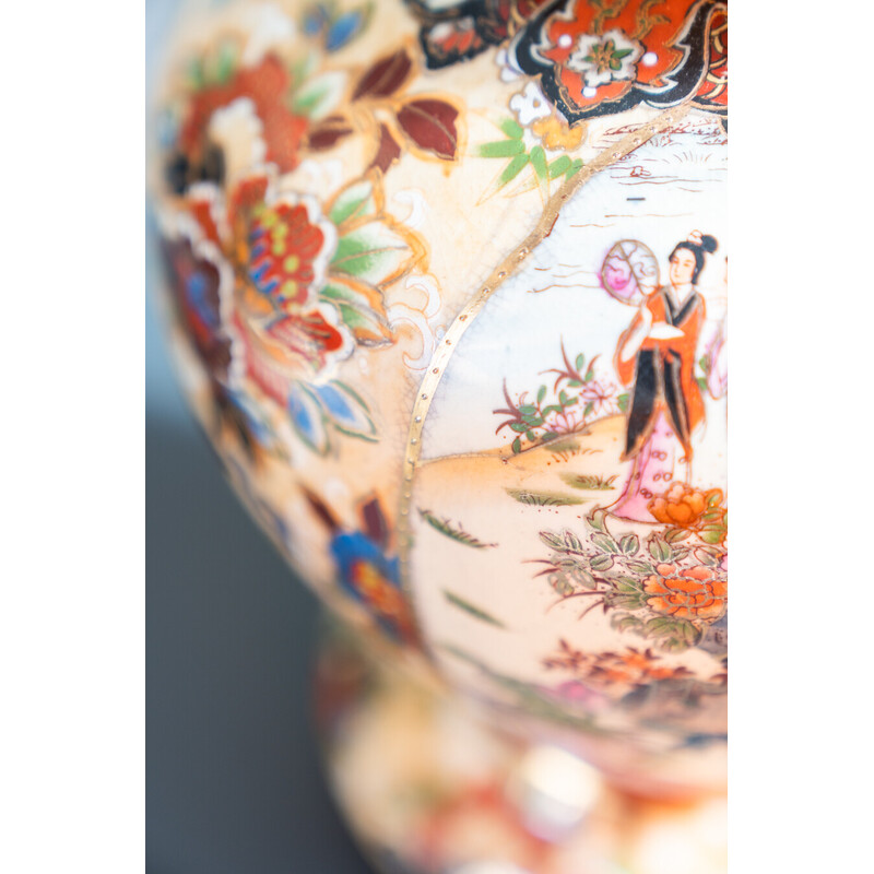 Paire de vases vintage en céramique par Royal Satsuma, Chine 1960