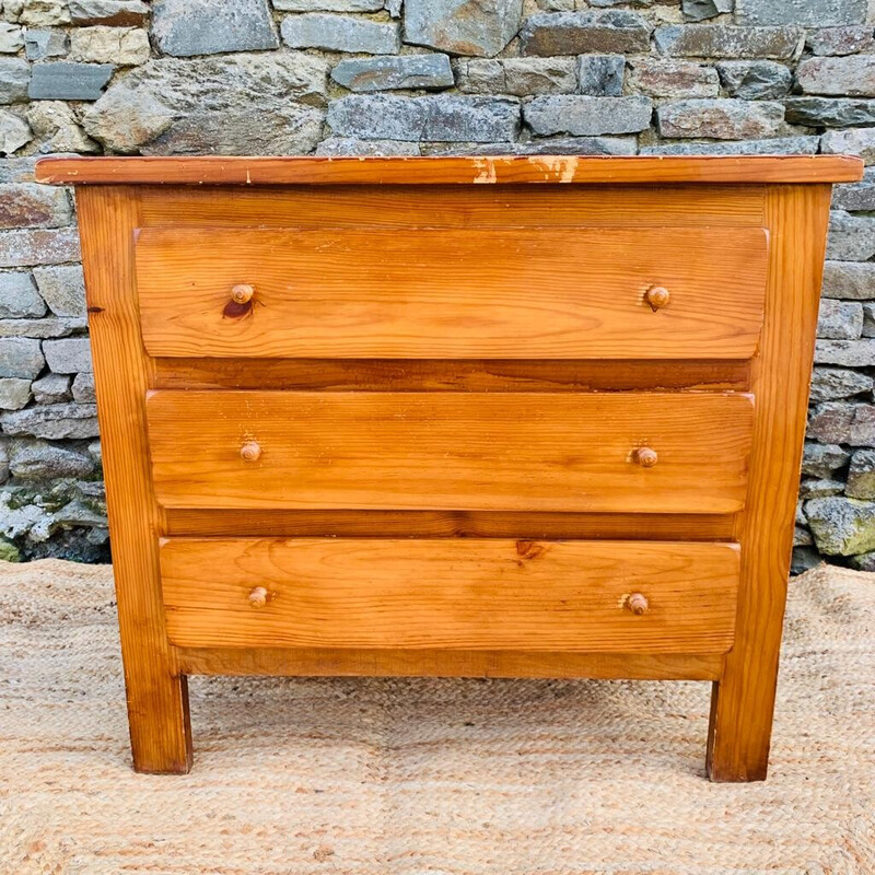 Vintage pine 3-drawer chest