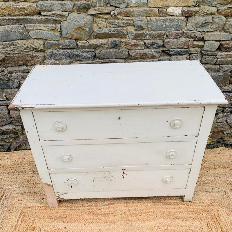 Vintage cream chest of drawers
