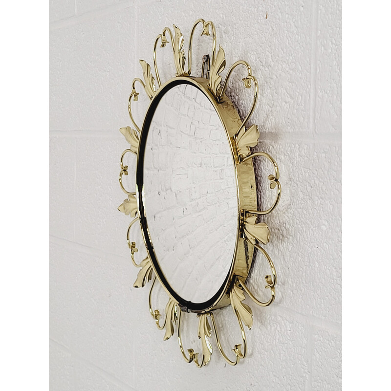 Miroir rond vintage sur cadre laiton