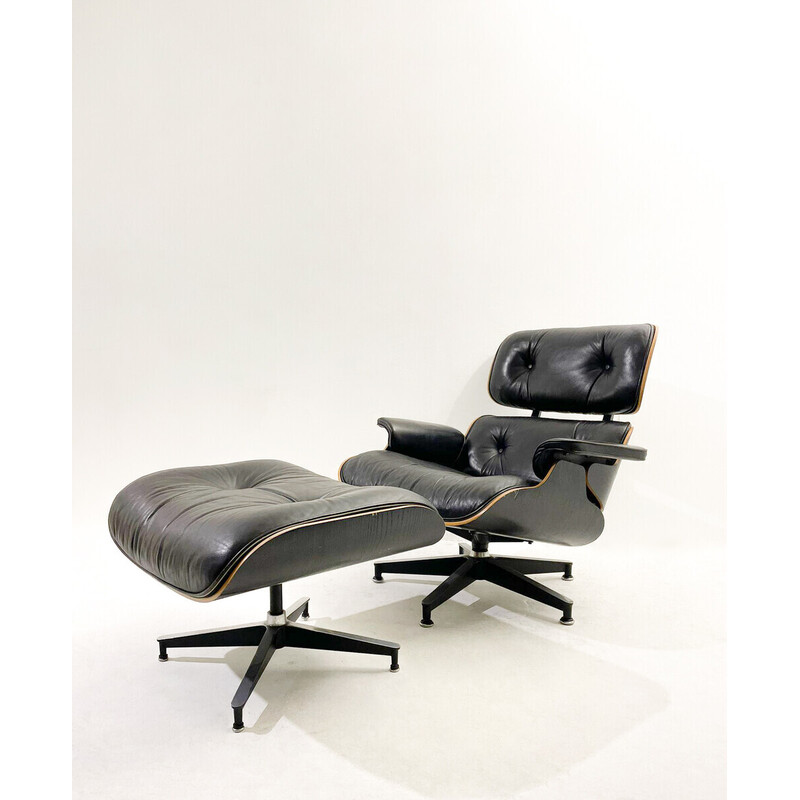 Cadeira e otomano vintage de Charles e Ray Eames para a ICF Herman Miller,  1970