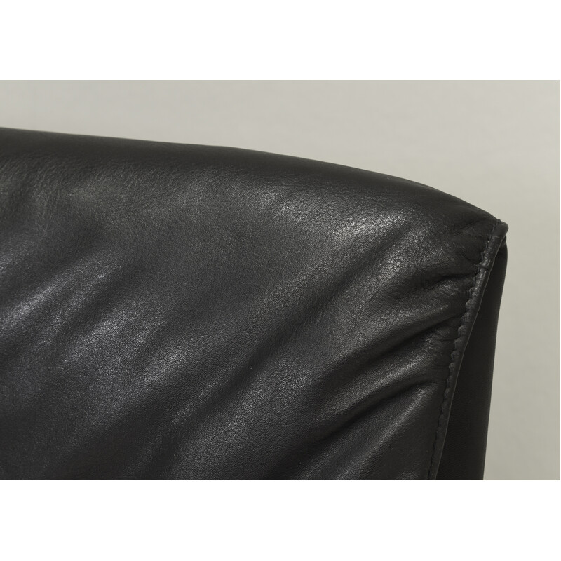 Vintage DS2011 2-seater sofa in black leather for De Sede, Switzerland 1980