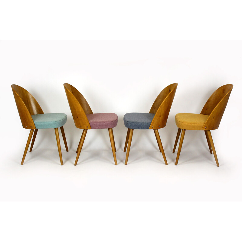 https://www.design-market.eu/2960285-large_default/set-di-4-sedie-da-sala-da-pranzo-vintage-in-legno-di-faggio-di-antonin-suman-1960.jpg